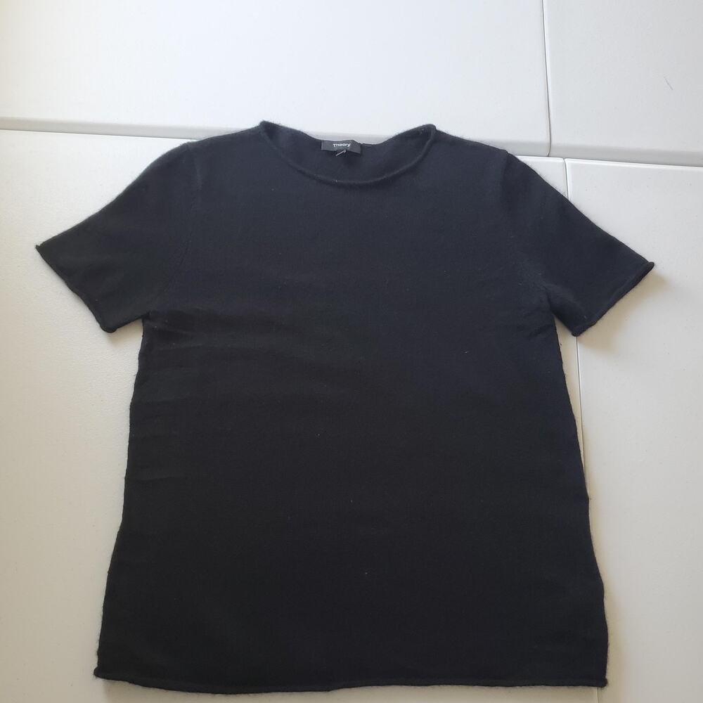 Theory Sweater Womens Medium Black 100% Cashmere Crew Neck Short Sleeve Knit